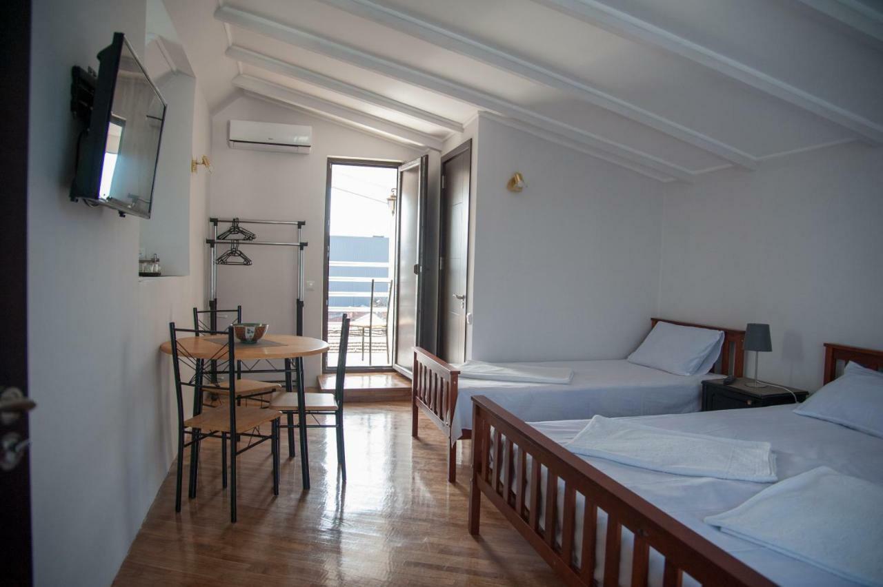 Cozy Guest House In Old באטומי מראה חיצוני תמונה