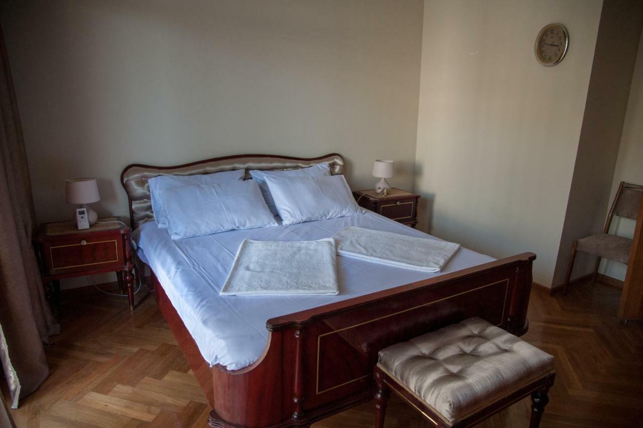 Cozy Guest House In Old באטומי מראה חיצוני תמונה